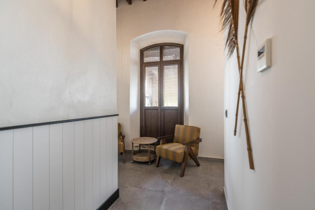 Trajano Premium Estudios By H Ayamonte Exterior photo